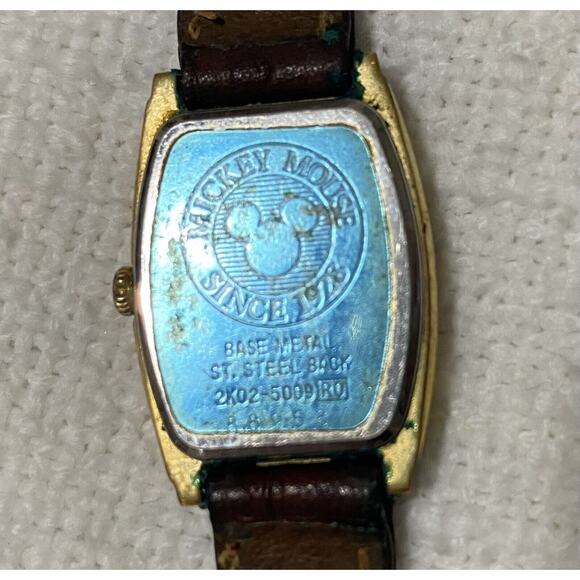 Mickey Mouse Seiko Watch Disney 2K02-5009 Vintage 1987-seconds Hand -READ!!